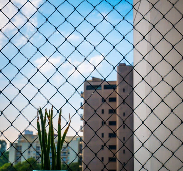 Tela para janela de apartamento em Canoas
